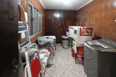 Casa à venda com 171m², 3 quartos e 4 vagasQuarto de Serviço