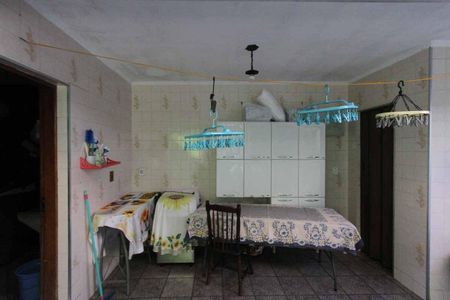 Casa à venda com 171m², 3 quartos e 4 vagasQuintal