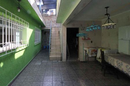 Casa à venda com 171m², 3 quartos e 4 vagasQuintal