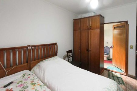 Casa à venda com 171m², 3 quartos e 4 vagasSuite