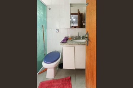 Casa à venda com 171m², 3 quartos e 4 vagasBanheiro da Suite