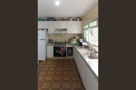 Casa à venda com 171m², 3 quartos e 4 vagasCozinha