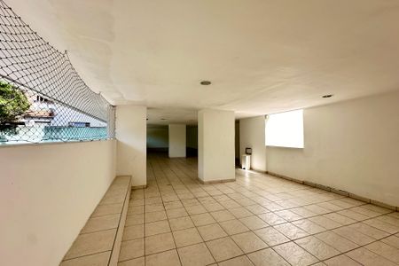 Apartamento à venda com 65m², 2 quartos e 1 vaga Apartamento à venda com 65m², 2 quartos e 1 vagaÁrea comum - Playground