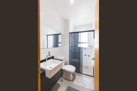 Apartamento à venda com 55m², 1 quarto e 2 vagasBanheiro