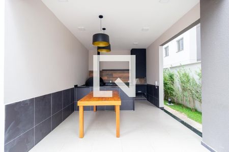 Apartamento para alugar com 35m², 2 quartos e sem vaga Apartamento para alugar com 35m², 2 quartos e sem vagaChurrasqueira