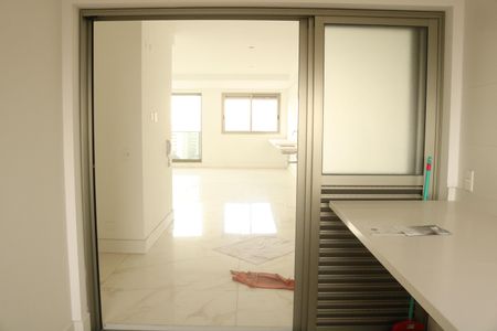 Apartamento à venda com 222m², 3 quartos e 5 vagasÁrea de Serviço