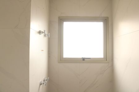 Apartamento à venda com 222m², 3 quartos e 5 vagasBanheiro da Suíte 3