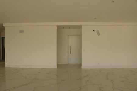 Apartamento à venda com 222m², 3 quartos e 5 vagasSala e Cozinha Integrada