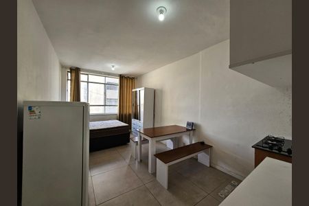 Studio à venda com 25m², 1 quarto e sem vaga Studio à venda com 25m², 1 quarto e sem vagaStudio