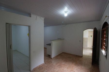 Casa para alugar com 198m², 5 quartos e 4 vagasSala