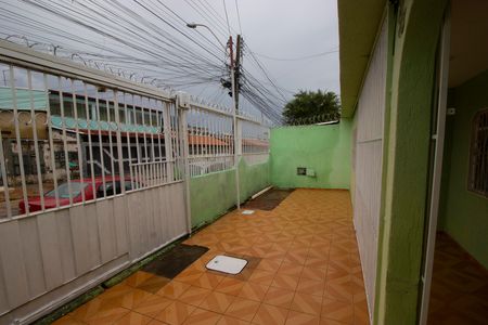 Casa para alugar com 198m², 5 quartos e 4 vagasQuintal