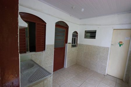 Casa para alugar com 198m², 5 quartos e 4 vagasSala