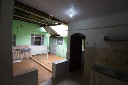 Casa para alugar com 198m², 5 quartos e 4 vagasQuintal