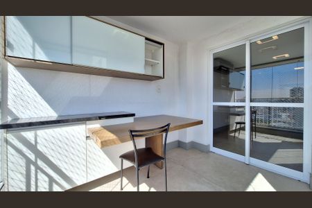 Apartamento à venda com 62m², 2 quartos e 1 vagaVaranda da Sala