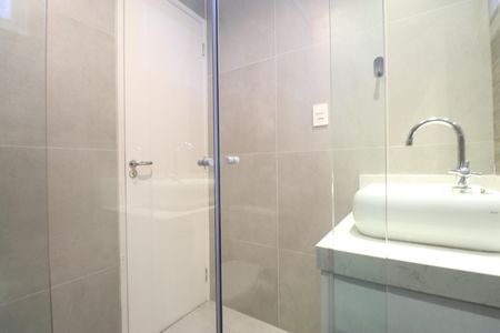 Apartamento à venda com 62m², 2 quartos e 1 vagaBanheiro Social