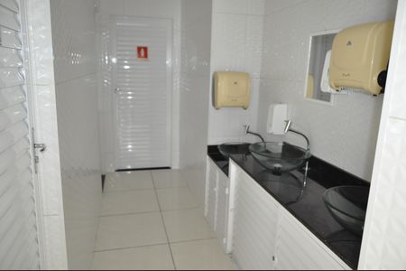 Apartamento à venda com 64m², 2 quartos e sem vagaÁrea comum