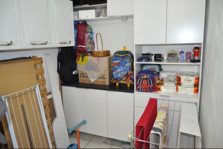 Apartamento à venda com 64m², 2 quartos e sem vagaÁrea de Serviço