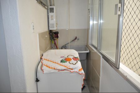 Apartamento à venda com 64m², 2 quartos e sem vagaÁrea de Serviço