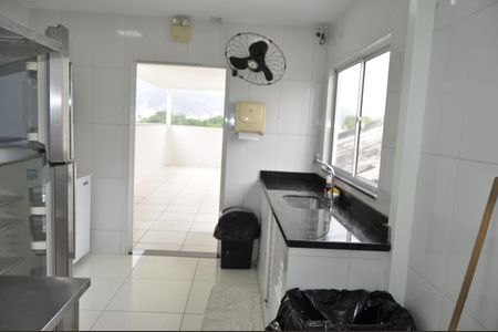 Apartamento à venda com 64m², 2 quartos e sem vagaÁrea comum