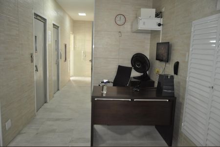 Apartamento à venda com 64m², 2 quartos e sem vagaÁrea comum