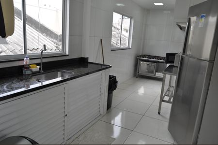 Apartamento à venda com 64m², 2 quartos e sem vagaÁrea comum