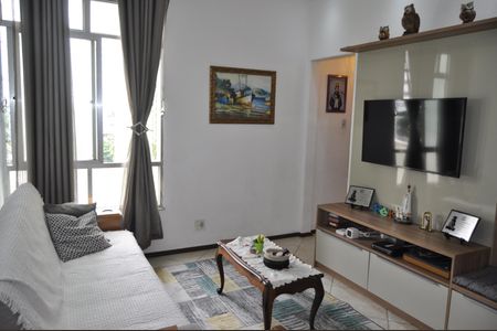 Apartamento à venda com 64m², 2 quartos e sem vagaSala