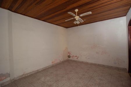 Casa para alugar com 70m², 1 quarto e 1 vaga Casa para alugar com 70m², 1 quarto e 1 vagaSala