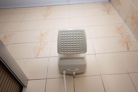 Casa para alugar com 70m², 1 quarto e 1 vaga Casa para alugar com 70m², 1 quarto e 1 vagaBanheiro