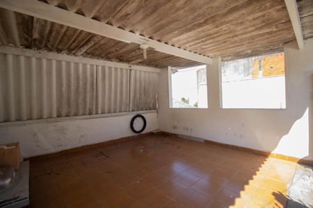 Casa para alugar com 70m², 1 quarto e 1 vaga Casa para alugar com 70m², 1 quarto e 1 vagaGaragem