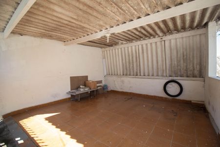 Casa para alugar com 70m², 1 quarto e 1 vaga Casa para alugar com 70m², 1 quarto e 1 vagaGaragem