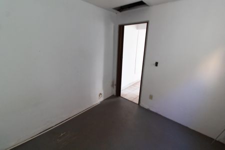 Casa à venda com 84m², 2 quartos e 2 vagas Casa à venda com 84m², 2 quartos e 2 vagasQuarto da Edícula