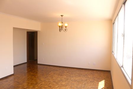 Apartamento para alugar com 160m², 3 quartos e 1 vagaSala