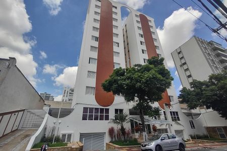 Apartamento para alugar com 160m², 3 quartos e 1 vagaFachada