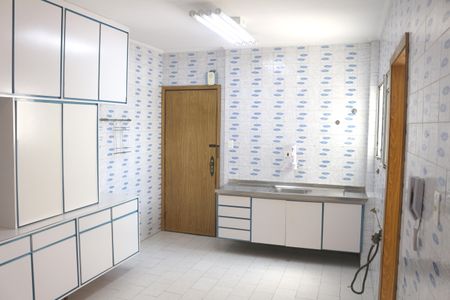 Apartamento para alugar com 160m², 3 quartos e 1 vagaCozinha