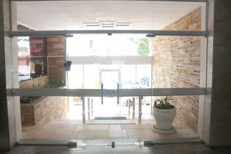 Apartamento para alugar com 160m², 3 quartos e 1 vagaHall social