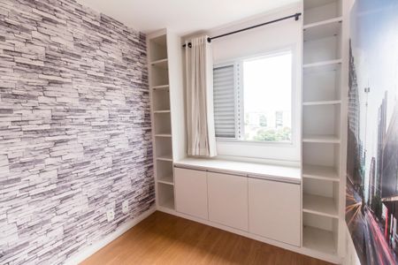 Apartamento à venda com 76m², 2 quartos e 2 vagasQuarto 