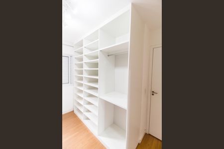 Apartamento à venda com 76m², 2 quartos e 2 vagasCloset da Suíte