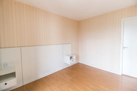 Apartamento à venda com 76m², 2 quartos e 2 vagasSuíte