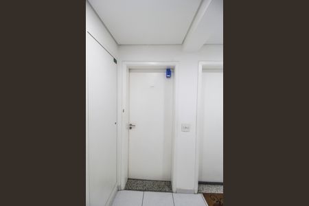 Apartamento à venda com 76m², 2 quartos e 2 vagasLockbox