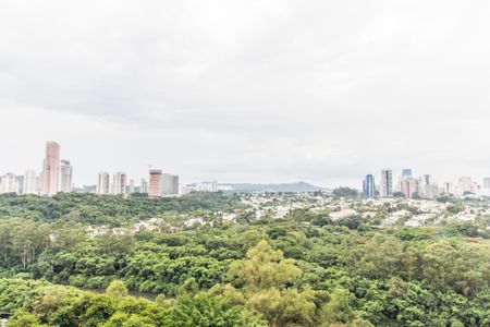 Apartamento à venda com 76m², 2 quartos e 2 vagasVista da Varanda da Suíte