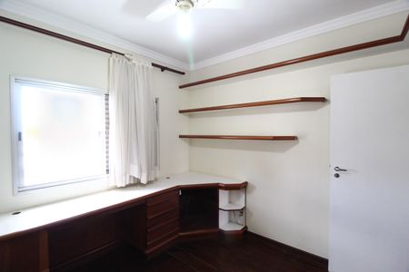 Apartamento para alugar com 210m², 3 quartos e 2 vagasEscritório