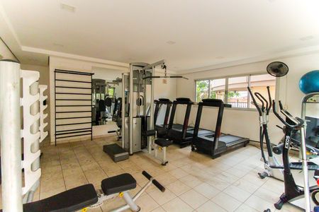 Apartamento para alugar com 55m², 3 quartos e 1 vaga Apartamento para alugar com 55m², 3 quartos e 1 vagaAcademia