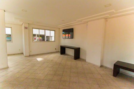 Apartamento para alugar com 55m², 3 quartos e 1 vaga Apartamento para alugar com 55m², 3 quartos e 1 vagaÁrea comum - Salão de Festas