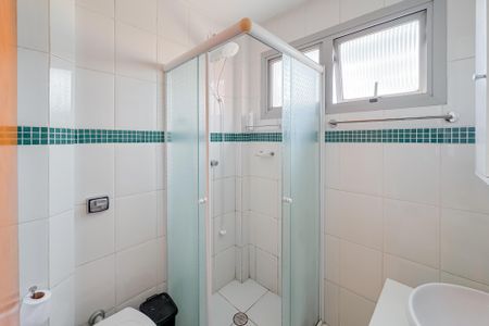 Apartamento para alugar com 56m², 2 quartos e 2 vagasBanheiro