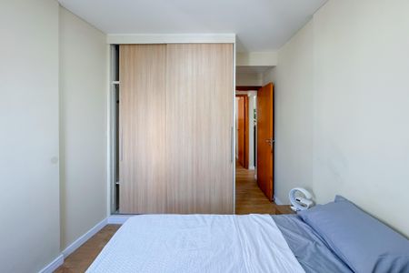 Apartamento para alugar com 56m², 2 quartos e 2 vagasQuarto 2 - Armários