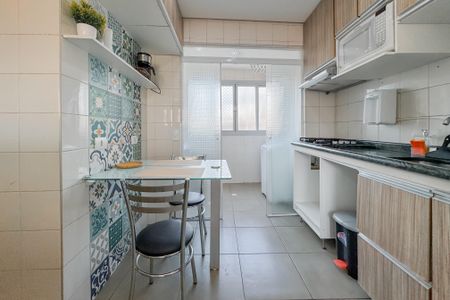 Apartamento para alugar com 56m², 2 quartos e 2 vagasCozinha