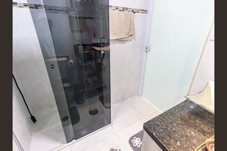 Apartamento à venda com 72m², 2 quartos e sem vaga Apartamento à venda com 72m², 2 quartos e sem vagaBanheiro