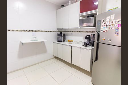 Apartamento à venda com 72m², 2 quartos e sem vaga Apartamento à venda com 72m², 2 quartos e sem vagaCozinha