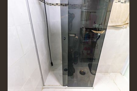 Apartamento à venda com 72m², 2 quartos e sem vaga Apartamento à venda com 72m², 2 quartos e sem vagaBanheiro