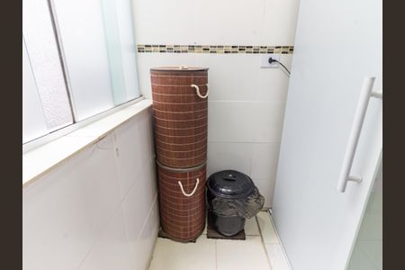 Apartamento à venda com 72m², 2 quartos e sem vaga Apartamento à venda com 72m², 2 quartos e sem vagaÁrea de Serviço